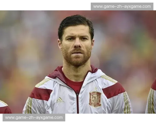 绿茵豪门的权力游戏：当皇马的“白衣傲骨”撞上巴黎的“金元风暴”